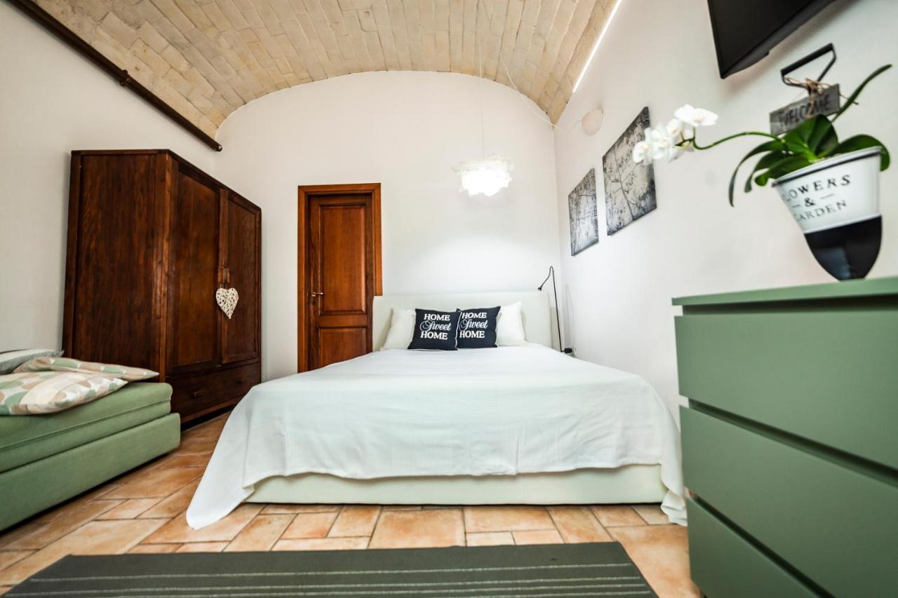Suite Home Al Centro Di Σάσαρι Εξωτερικό φωτογραφία