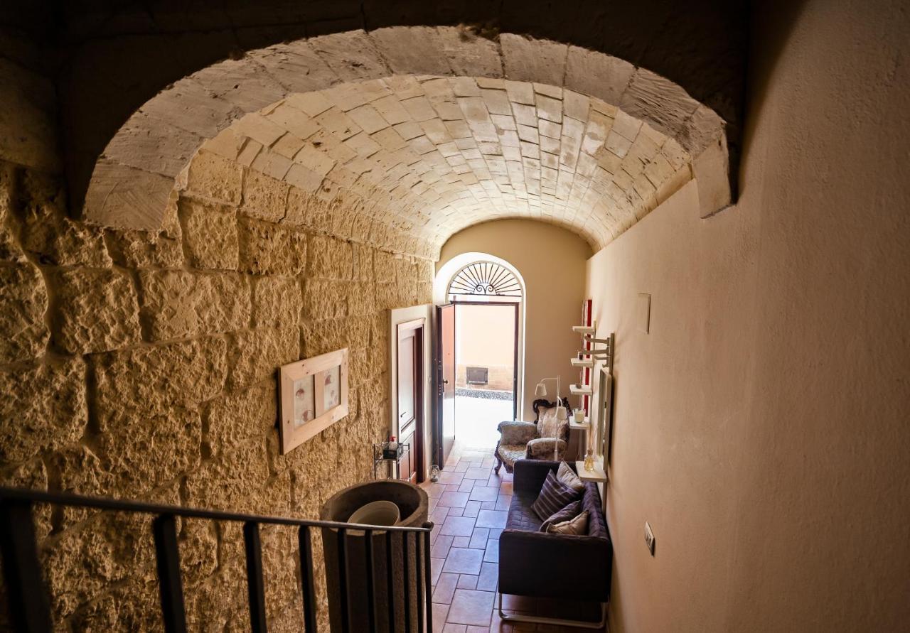 Suite Home Al Centro Di Σάσαρι Εξωτερικό φωτογραφία